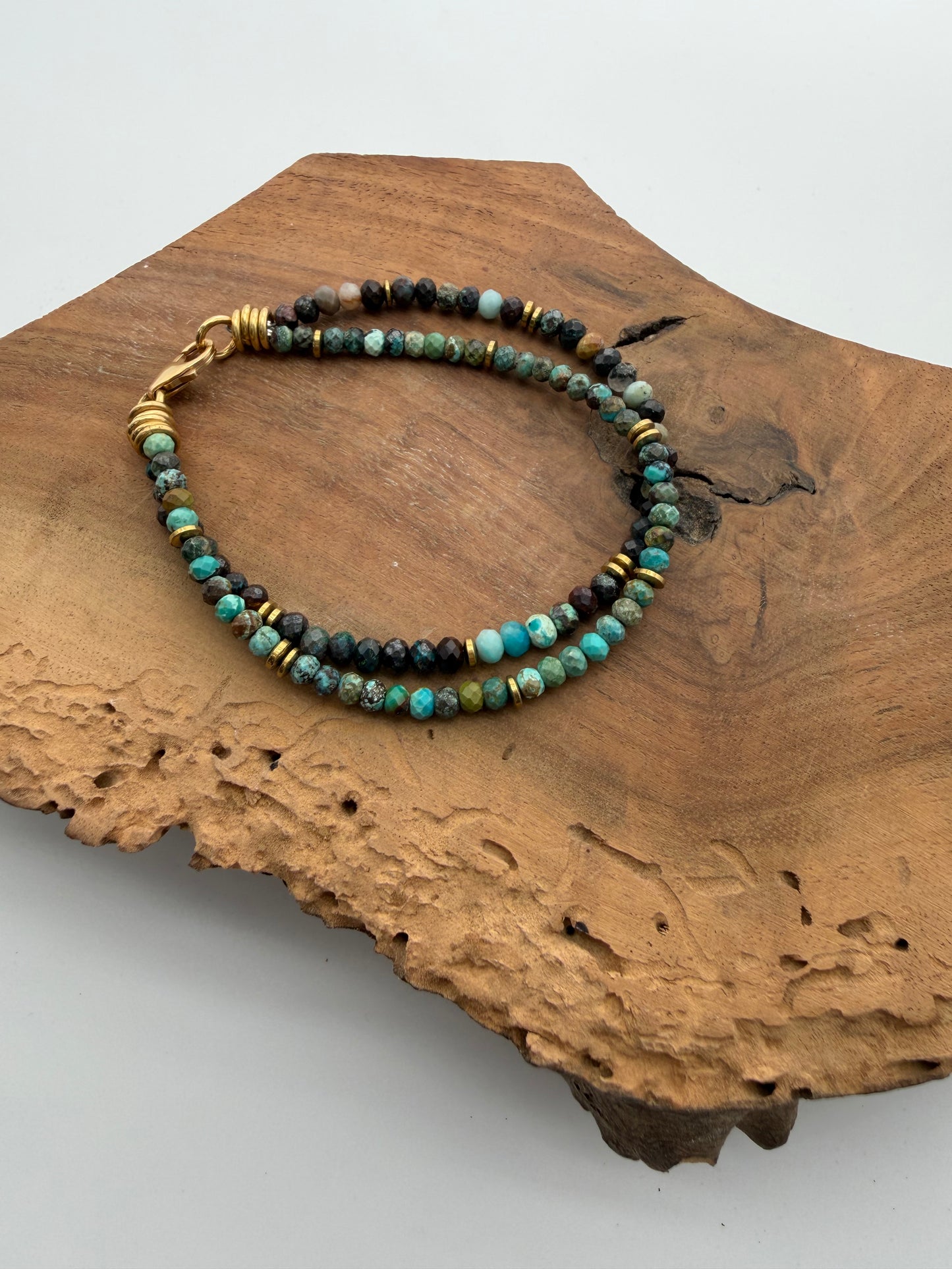 Zaha Breeze Bracelet