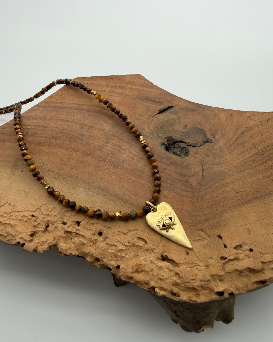 Zaha Amulet Necklace