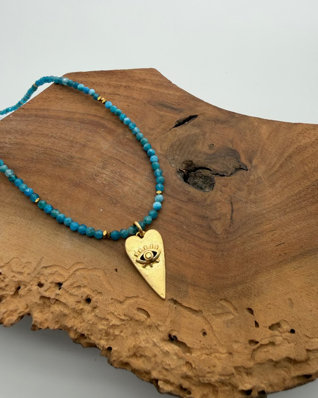 Zaha Amulet Necklace